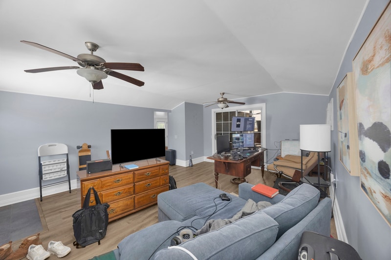 Photo - 331-335 N Olive St Unit 333