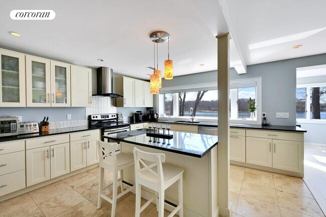 Photo - 65 Waters Edge Rd