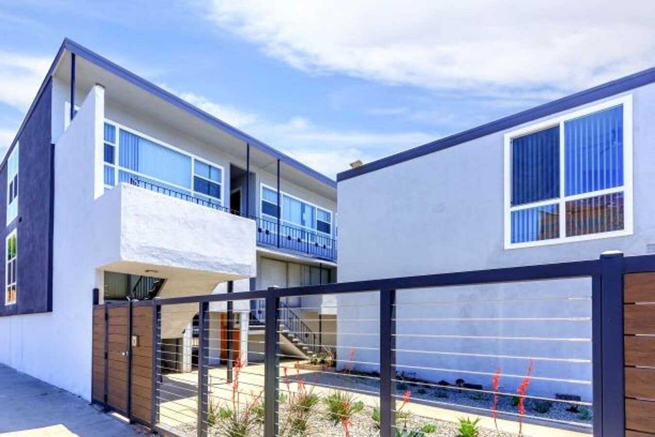 Photo - The DLP Hollywood