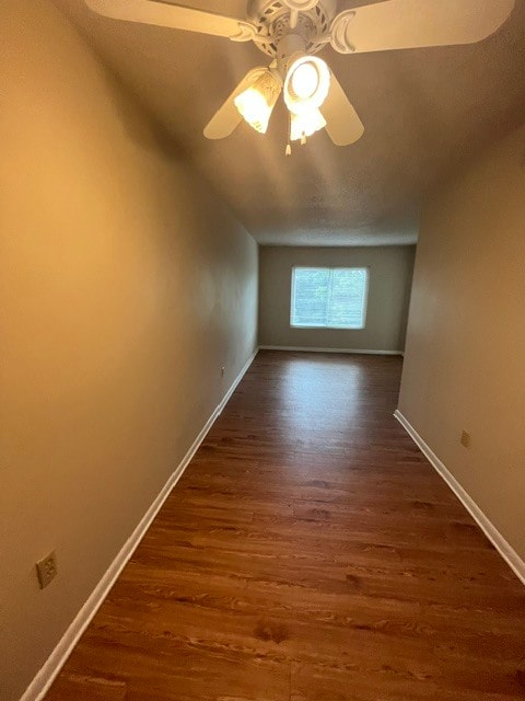 Photo - 1600 Park Cir