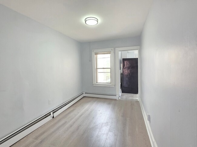 Photo - 8 Lincoln Ave Unit 2