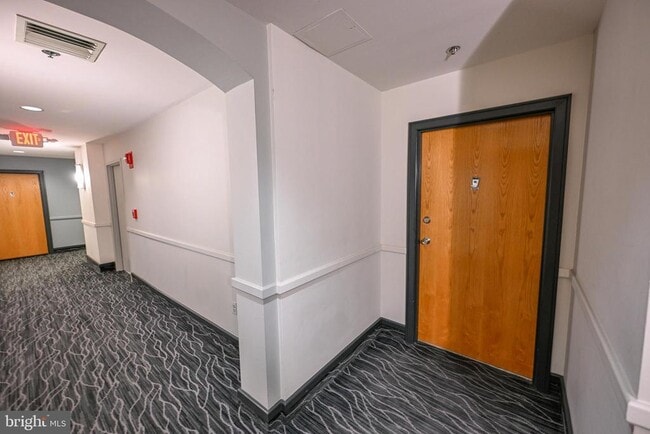 Building Photo - 2515 Boston St Unit 1108