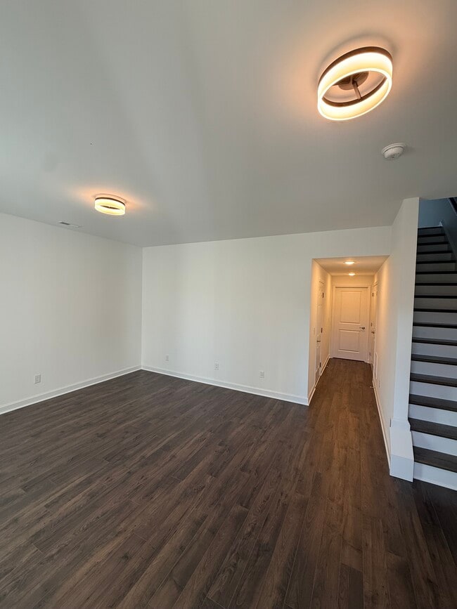 Photo - 179 Broad St