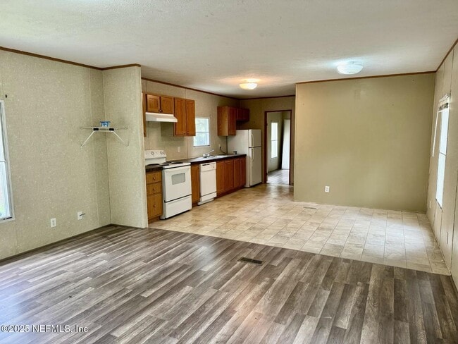 Photo - 108 Willow Trail