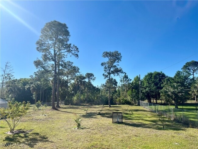 Building Photo - 2310 2nd Ave SE