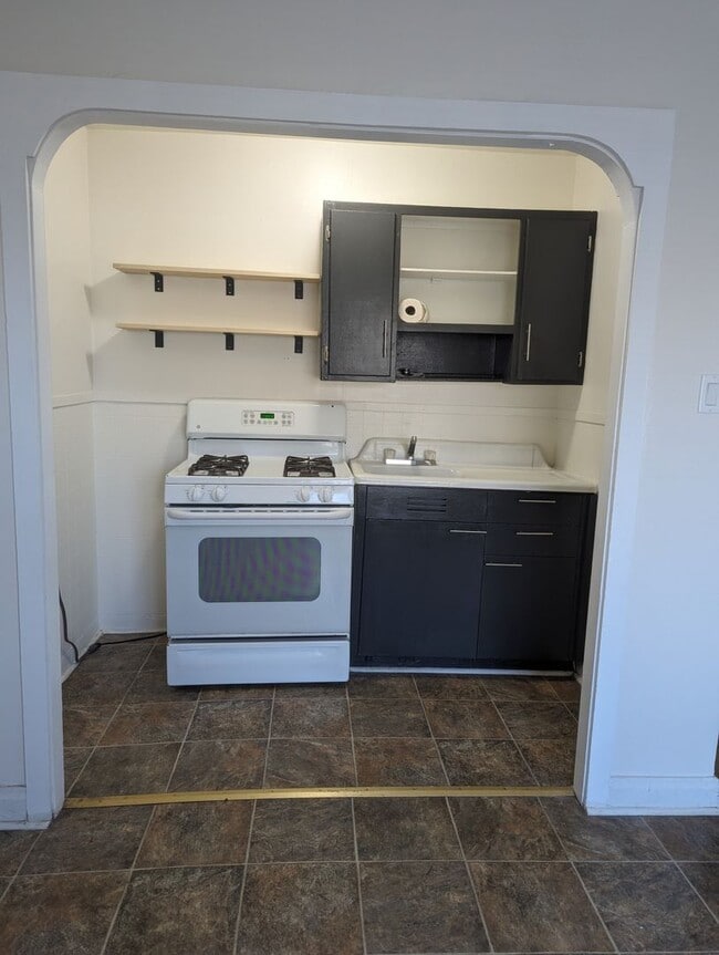 Photo - 814 7th St Unit 4