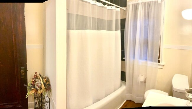 Photo - 1901 4th Ave