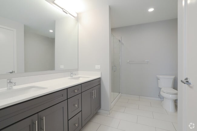 2 BR, 2 BA - Master Bathroom