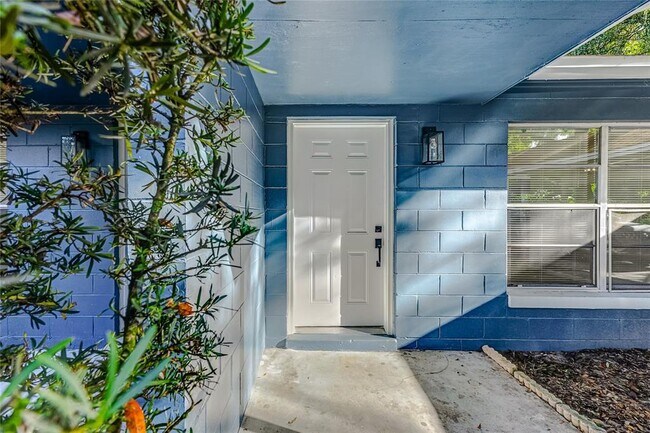 Photo - 1417 NE 38th St