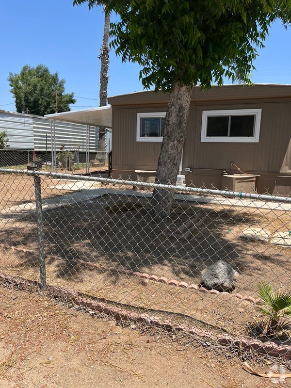 Building Photo - 18260 Cajalco Rd Rental