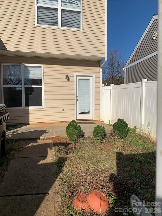 Photo - 9322 Greenheather Dr