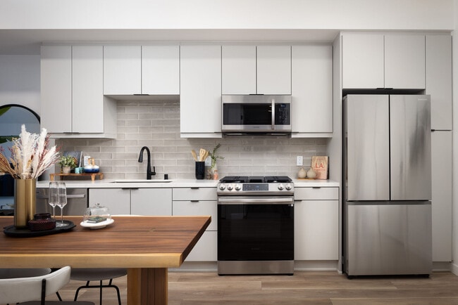 The Louise Los Feliz apartments — community photo