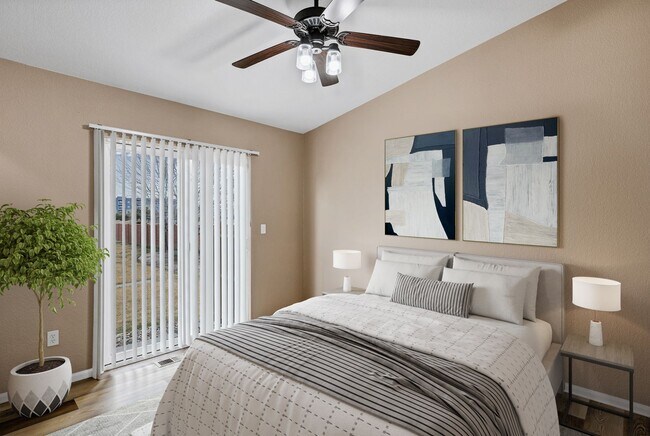 5686 Sunshade Point