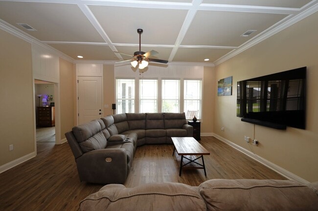 Building Photo - 3905 Crusader Ct