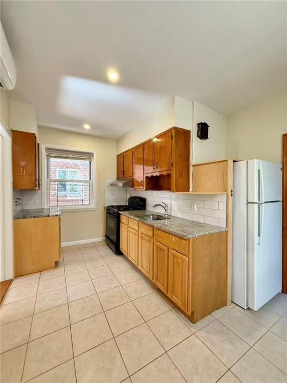 2066 62nd St Unit 1R
