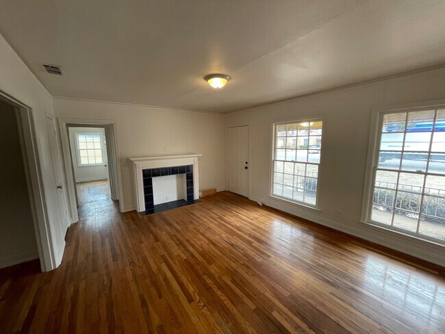 Photo - 2510 31st St