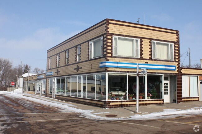Building Photo - 201 Main St Rental