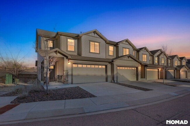 Building Photo - 15627 Kitchener Way