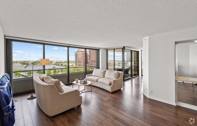 Building Photo - 529 S Flagler Dr Unit 9h Rental