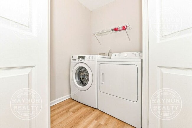 Photo - 2102 W Knox St