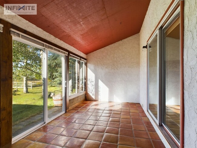 Photo - Stunning 3 Bedroom Ranch