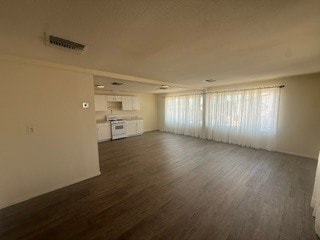 Photo - For Rent