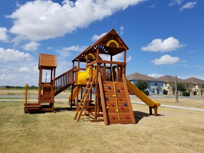 Play ground - Stone Oak Apartments