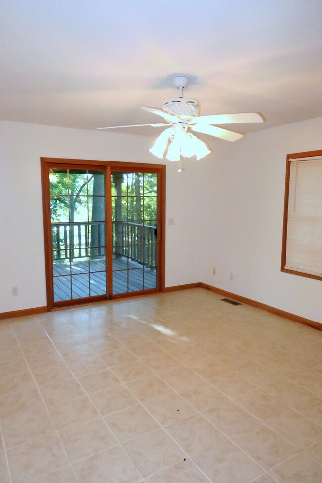 Photo - 13 Ems D9 Ln Unit 13 EMS D9 (Upstairs)