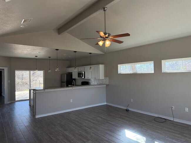 Photo - 1636 Navajo Trail