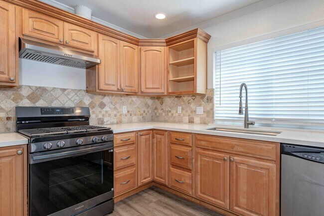 Photo - Modern 3BD Home with Curbside Appeal