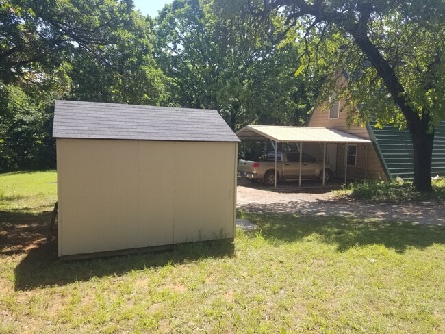 Photo - 7354 Waterloo Wood Rd