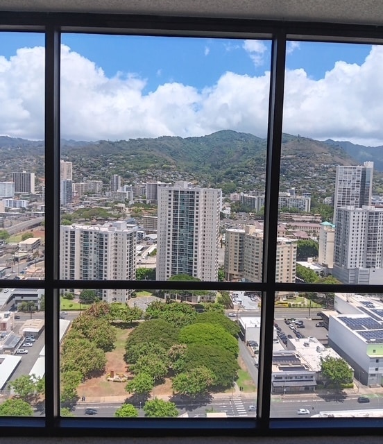 Photo - 930 Kaheka St Unidad 35th Fl.