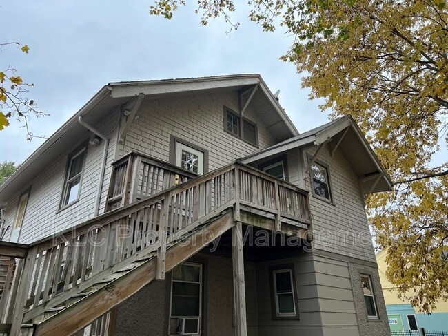 Photo - 1109 42nd St Unit 2