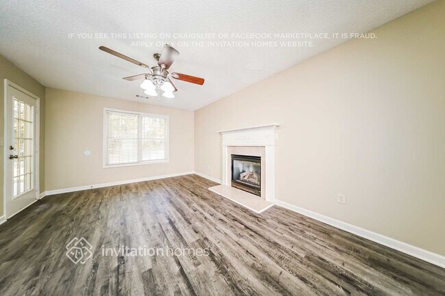 Photo - 204 Revolutionary Dr