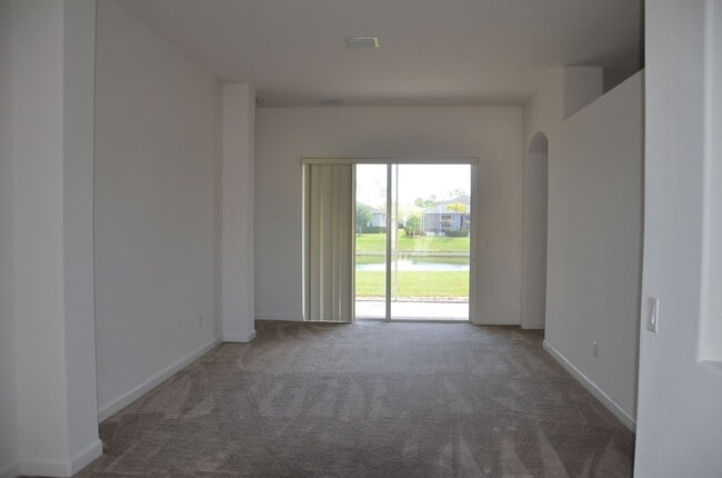 Photo - 3205 Brookfield Dr