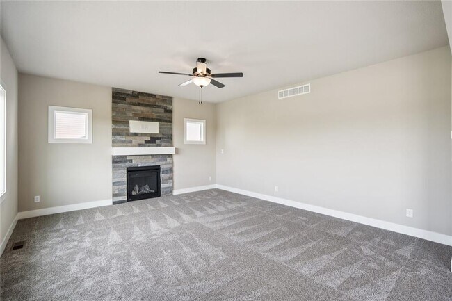 Photo - 1420 Werthman Dr