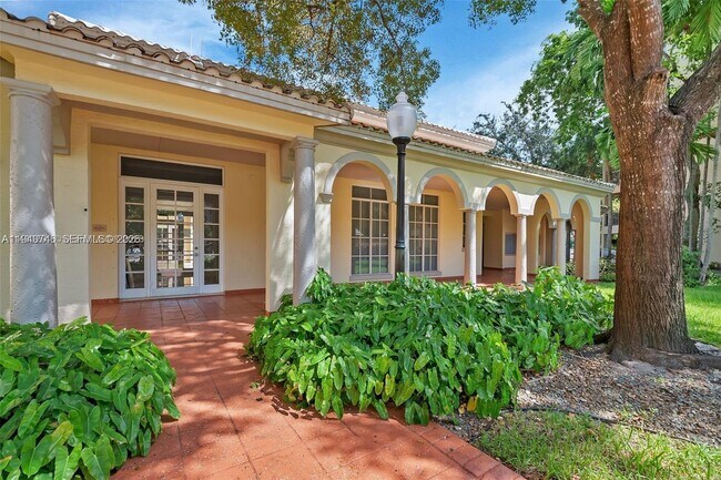 Photo - 8180 Geneva Ct Unit 521