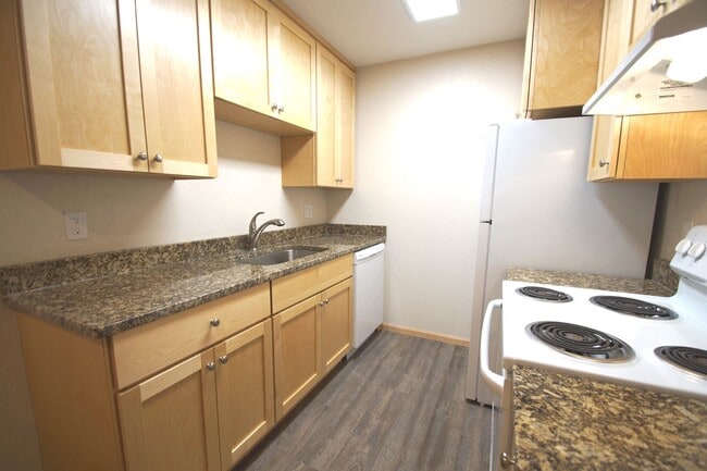 Photo - Pinto Suite Unit 302