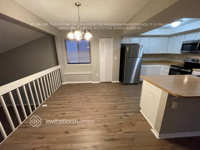 Photo - 18856 E Utah Cir