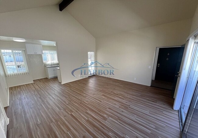 Photo - 4567 W 159th St Unidad 5