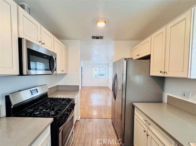 13512 Penn St