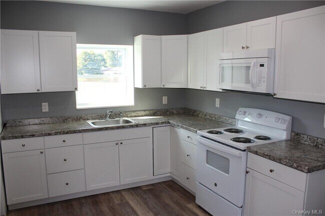 Photo - 3144 US-9W Unit 3