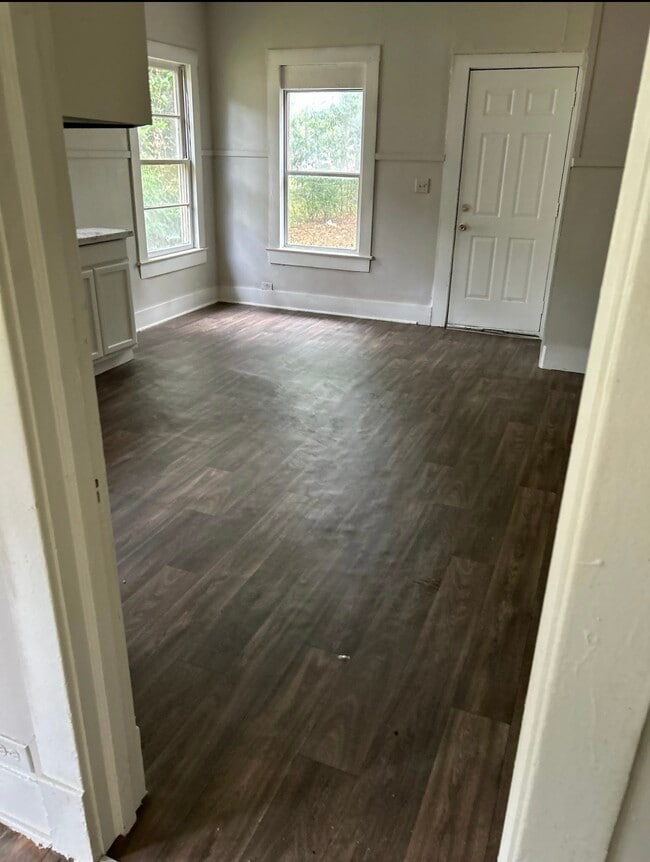 Photo - 3903 Polk St