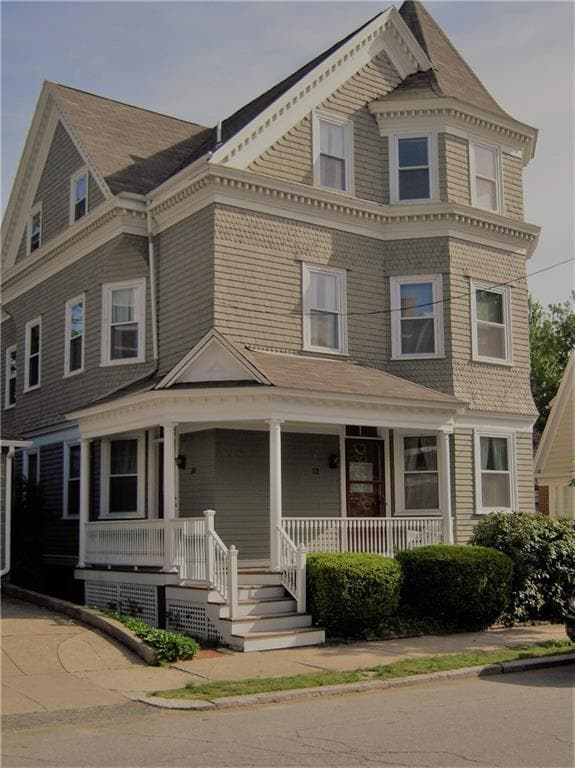 Building Photo - 12-12 Adelphi Ave Unit 2 Rental