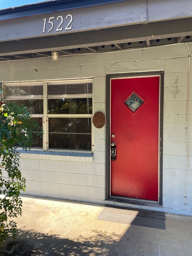 Photo - 1522 Myrtle Dr