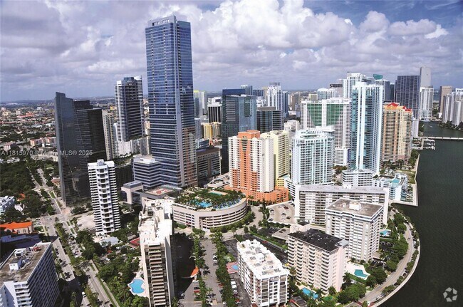 Building Photo - 1435 Brickell Ave Unit 3106 Rental