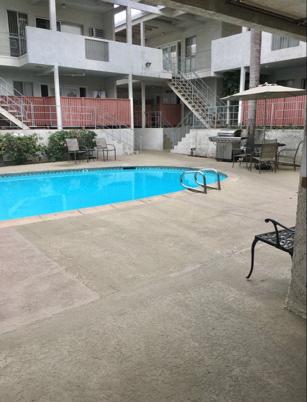 Photo - 5422 Quakertown Ave Unidad 215