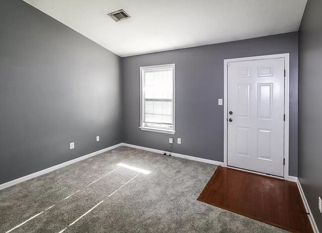 Photo - 1721 Elizabeth St