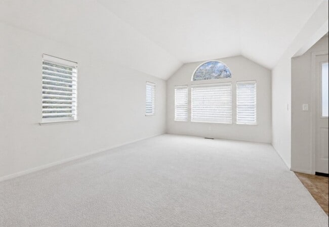 Photo - 3204 S Johnson Pl