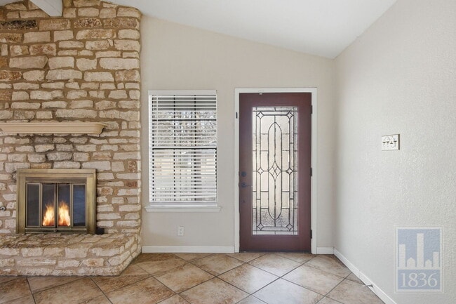 Photo - 6201 Tara Dr